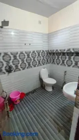 Barsana 2BHK Homestay - Image 2