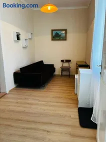 House1890 - Image 3