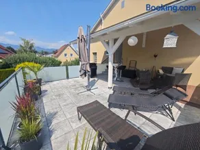Großzügige Wohnung mit Terrasse - Image 4