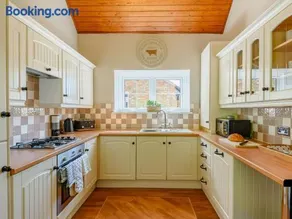 2 Bed in Louth oc-88629 - Image 3