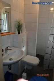 Bungalow 6 - Image 3