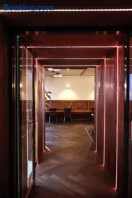 Islington Barracks Hotel - Image 4
