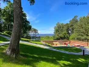 New Exclusive 2BD apartment by the sea - Image 2