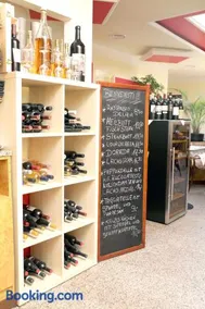 Eiscafe-Pizzeria-Hotel Rialto - Image 2