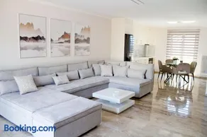 Εrmis Mini Suite #2 - Image 2