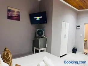 Mila Lodge 1 - Image 1