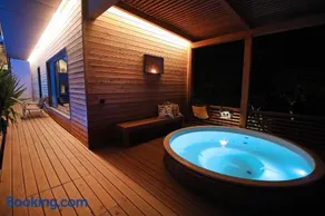 Meszes Apartman - Image 4