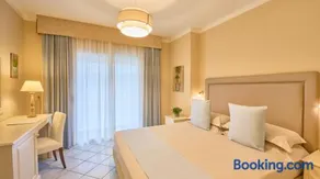 Boutique Hotel Su Sergenti - Image 2