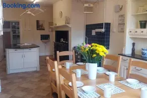 Beaford Country House - Image 2