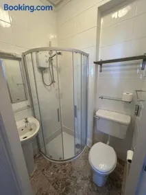 Morlea Guest House - Image 4