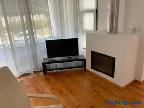 F.R. House - Image 2