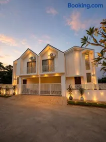 Luxurious boho pool villa nandi hills - Image 2