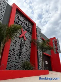 Motel Boutique Xpress - Image 1