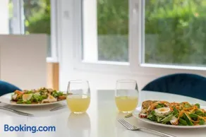 Confort Climatisé et Suite Privée en Sousplex - Image 1