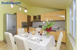 Apartment Mihanovic only for family - Image 5