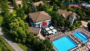 Baia Rosie Resort - Image 2