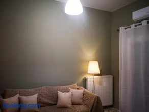 Sea View Apartment with 3 Bedrooms in Amfilochia - Image 3
