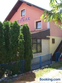 Room Apartments Stari Konak - Image 1