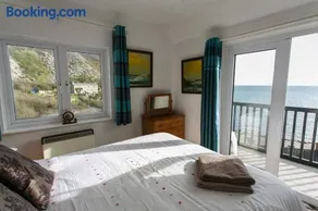 2 Bed in Lamorna oc-magazi - Image 4