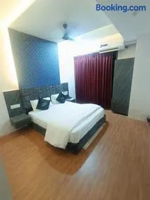 Hotel Star Galaxy - Image 2