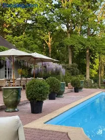 Country house in Forest of Rambouillet - Image 1