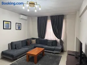 SkyView Hotel & Apartments - Image 1