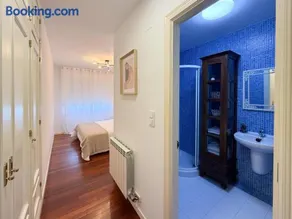 VIVIENDA OLGA, piso tranquilo con parking a 10 min de Santiago - Image 4