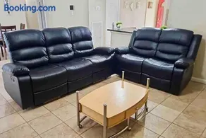 290/Cypress/NW Houston/Pets/NewListing - Image 1