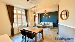 Stilvolles Altstadt-Apartment mit Balkon nahe Hafen - Image 1