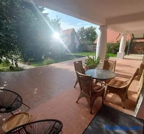 Kikelet Udvarház - Image 2