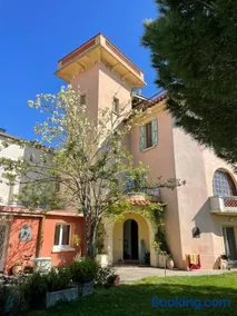 Domaine du Petit Tournebelle - Image 1