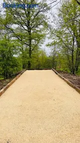 Maison de caractère rénovée avec terrain de pétanque - Image 1