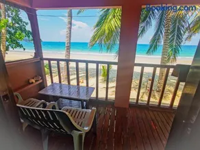 Permata Beach Chalet - Image 2