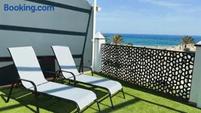 APARTAMENTOS LA CALETA - Image 4