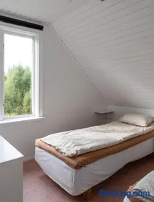 Lovely cabin with a beautiful view over Byske river - Image 2