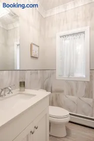 Luxury World Cup Stay Near NYC & MetLife Stadium! - Image 5