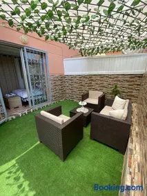 Appartement avec terrasse - séjour détente à quelques pas de la plage - Image 1