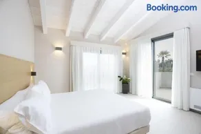 Ros'e Mari Green Home Hotel - Image 1