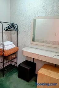 Suite amplia privada a 8 min del centro - Image 3