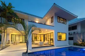 Stunning villa with pool and tropical garden - Image 5