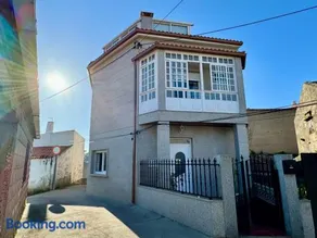 Apartamento Paseo Marítimo-A Illa de Arousa - Image 2