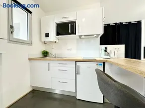 Le Chic - Parking - Exterieur - Fibre - Calme - Image 3