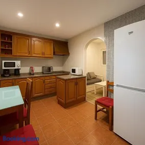 Apartamento en el centro de 2 hab. y 2 baños. - Image 2