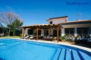 Villa Ferrer Sevilla - Image 1