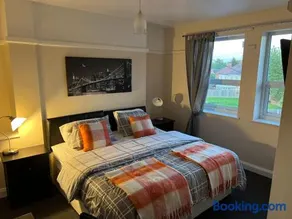 Upton Arms Hotel - Image 5