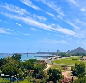Furnished studio with sea and racecourse view - Image 1