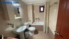 Pari's apartments - Image 4