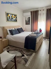 Flat in Leskovik - Image 1