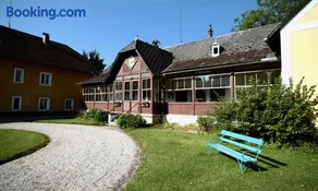 Schloss Pesenbach Chalet im Freizeitland Feldkirchen an der Donau - Image 2