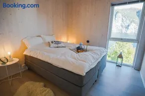 Fjord View Apartment - Image 4